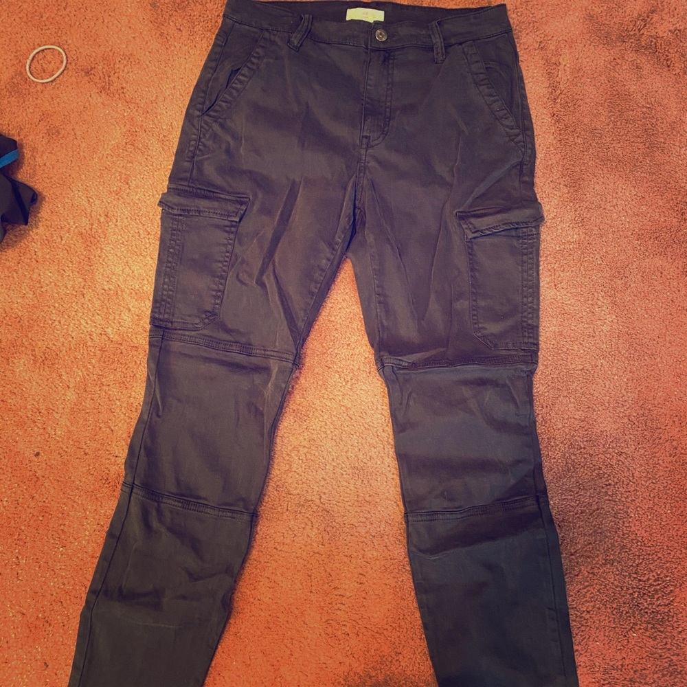 Black cargo pants